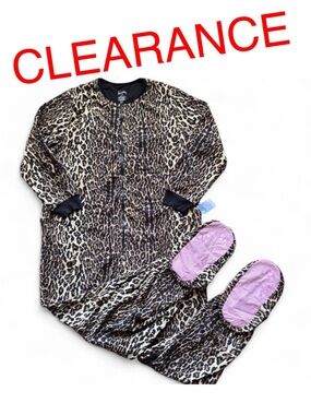 NWT NICK & NORA Footie Pajamas Leopard Print Fleece Womens 2XL Comfy Soft Lounge